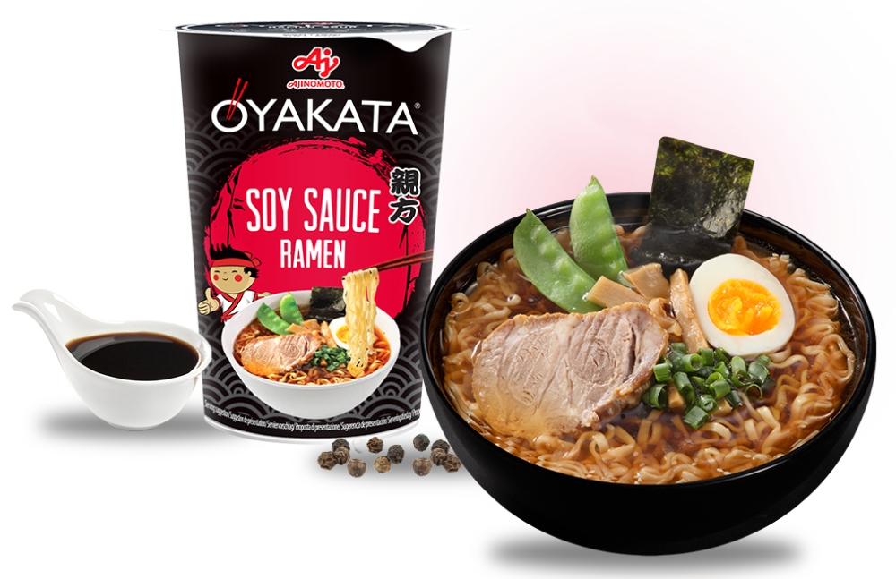 Zupka Ramen Sos Sojowy 63g Kubek Cup OYAKATA